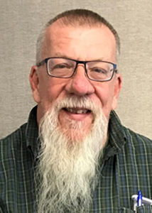 headshot of Robert Currier