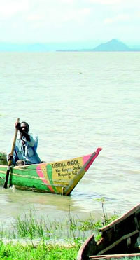 Photo of a man fishing on Lake Victoria near Kisumu