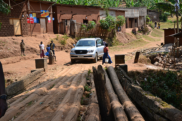 CDC Rwanda staff traveling out of Kigali for a SIMS visit.