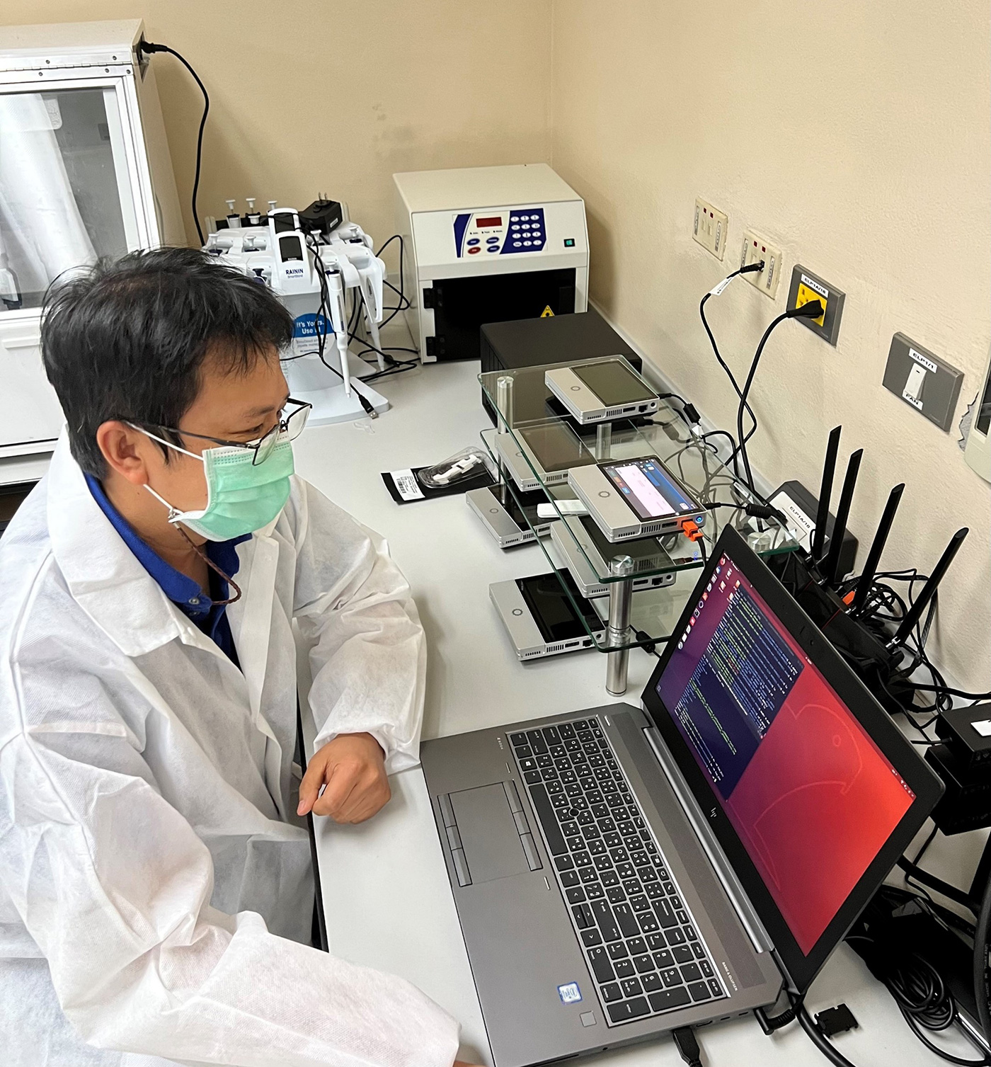 CDC Thailand Laboratory staff analyzes sequence data to confirm the first Omicron variant in Thailand in collaboration with the Thailand Ministry of Public Health.