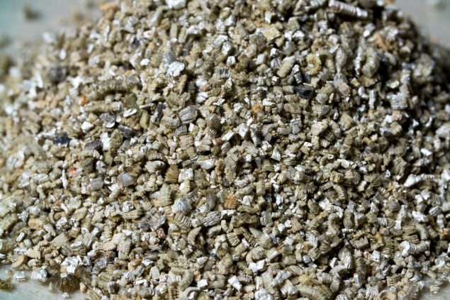 Vermiculite pellets